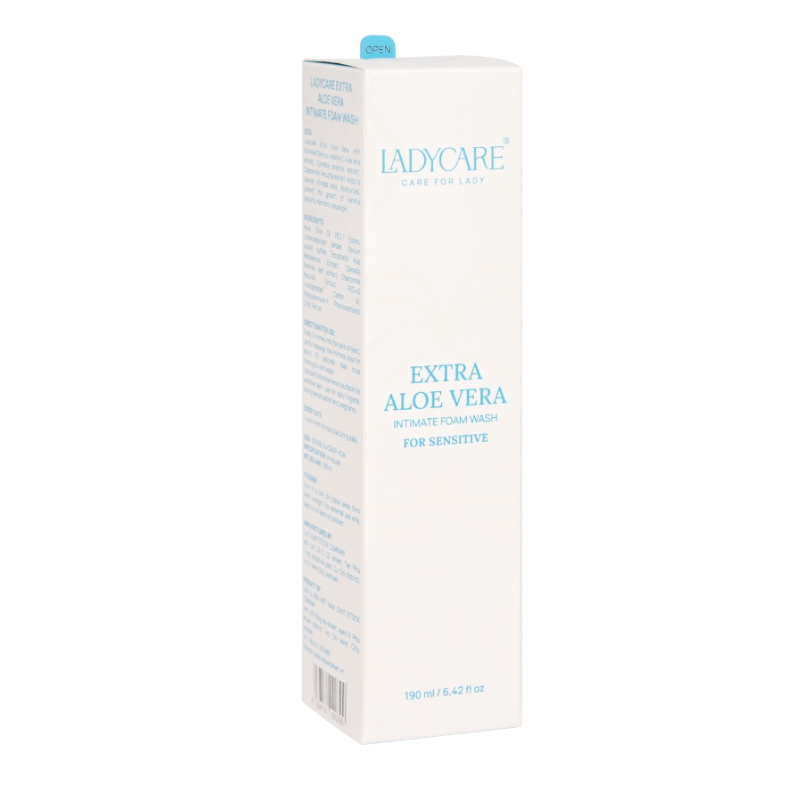 Bọt vệ sinh Ladycare Extra Aloe Vera 190ml